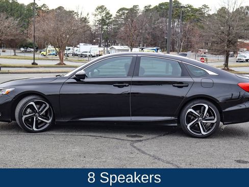 Used 2022 Honda Accord Sport image 4