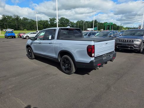 Certified 2025 Honda Ridgeline Black Edition image 5