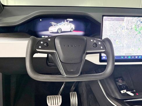 Used 2022 Tesla Model X Plaid AWD/4WD image 33