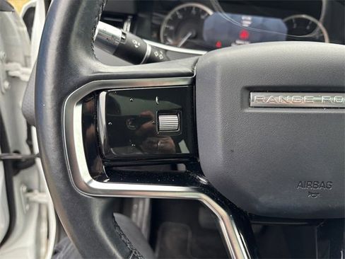 Used 2021 Land Rover Range Rover Evoque S image 18