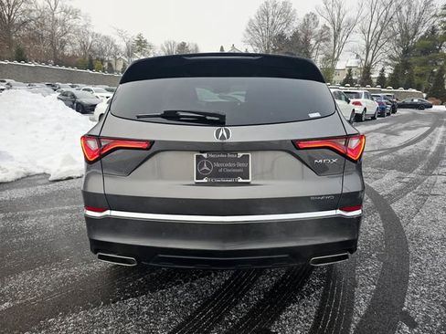 Used 2024 Acura MDX SH-AWD w/ Technology Package image 8