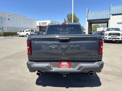 New 2026 RAM 1500 Express AWD/4WD image 4