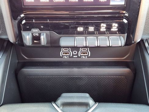 New 2026 RAM 2500 Lone Star image 30