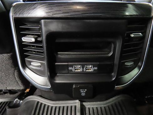 Used 2024 RAM 3500 Laramie w/ Night Edition image 31