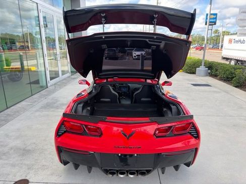 Used 2019 Chevrolet Corvette Stingray Coupe w/ 1LT RWD image 7