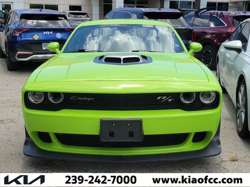 Used 2023 Dodge Challenger R/T Scat Pack RWD image 2
