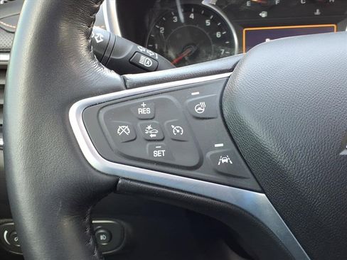 Used 2022 Chevrolet Equinox Premier image 23