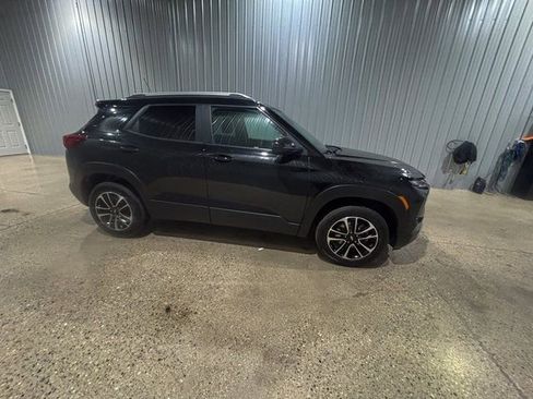 Used 2024 Chevrolet TrailBlazer LT w/ Driver Confidence Package image 7