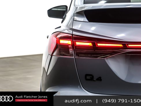 Used 2024 Audi Q4 e-tron Premium Plus image 16