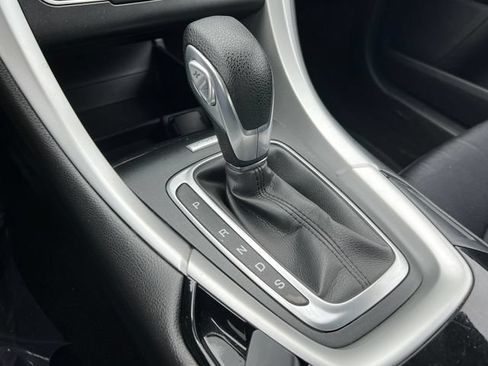 Used 2016 Ford Fusion SE FWD image 26