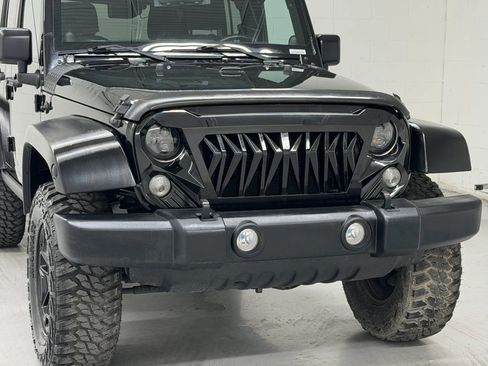 Used 2014 Jeep Wrangler Unlimited Sport AWD/4WD image 26