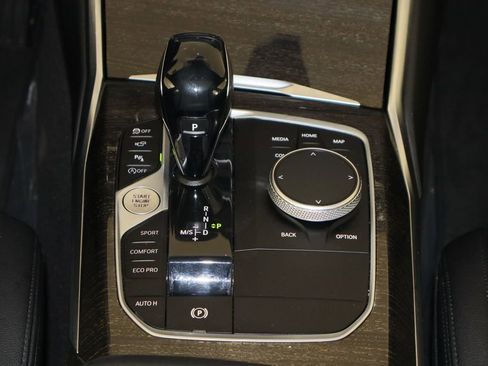 Used 2021 BMW 330i Sedan w/ Convenience Package image 13