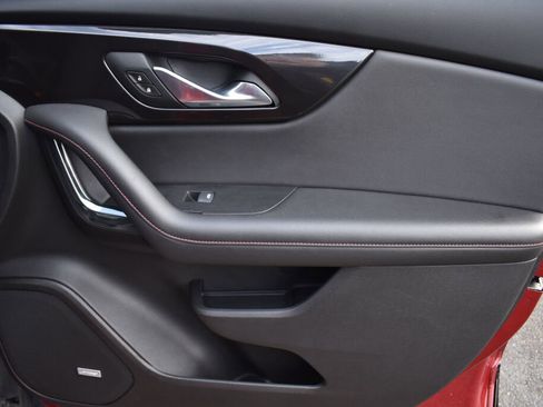 Used 2020 Chevrolet Blazer RS image 24