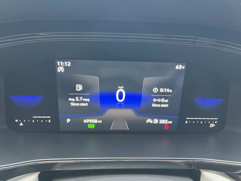 Certified 2022 Volkswagen Taos S image 11