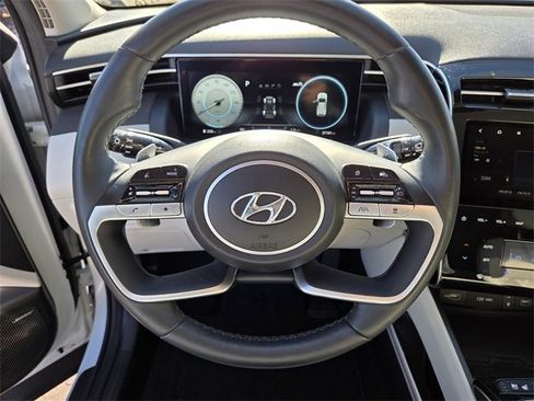 Used 2022 Hyundai Tucson Limited image 18