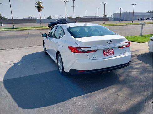 Used 2025 Toyota Camry LE FWD image 7