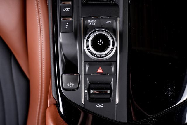 Used 2023 Maserati Levante GT AWD/4WD image 47