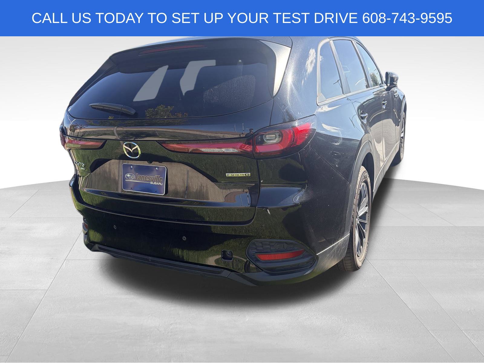 Used 2025 MAZDA CX-70 3.3 Turbo w/ Preferred Package AWD/4WD image 3