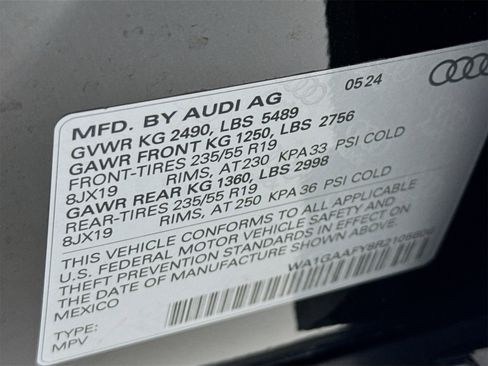 Used 2024 Audi Q5 2.0T Premium image 33
