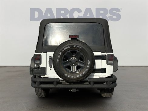 Used 2016 Jeep Wrangler Unlimited Sport image 6