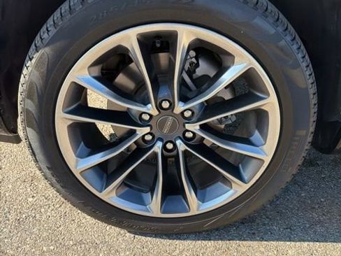 Used 2024 Jeep Wagoneer Series II w/ Premium Group I image 25