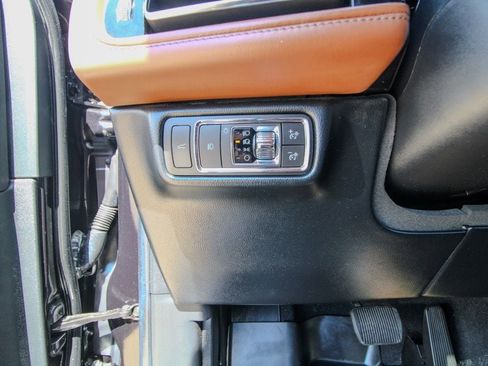 Used 2022 Lincoln Aviator Reserve w/ Equipment Group 201A image 20