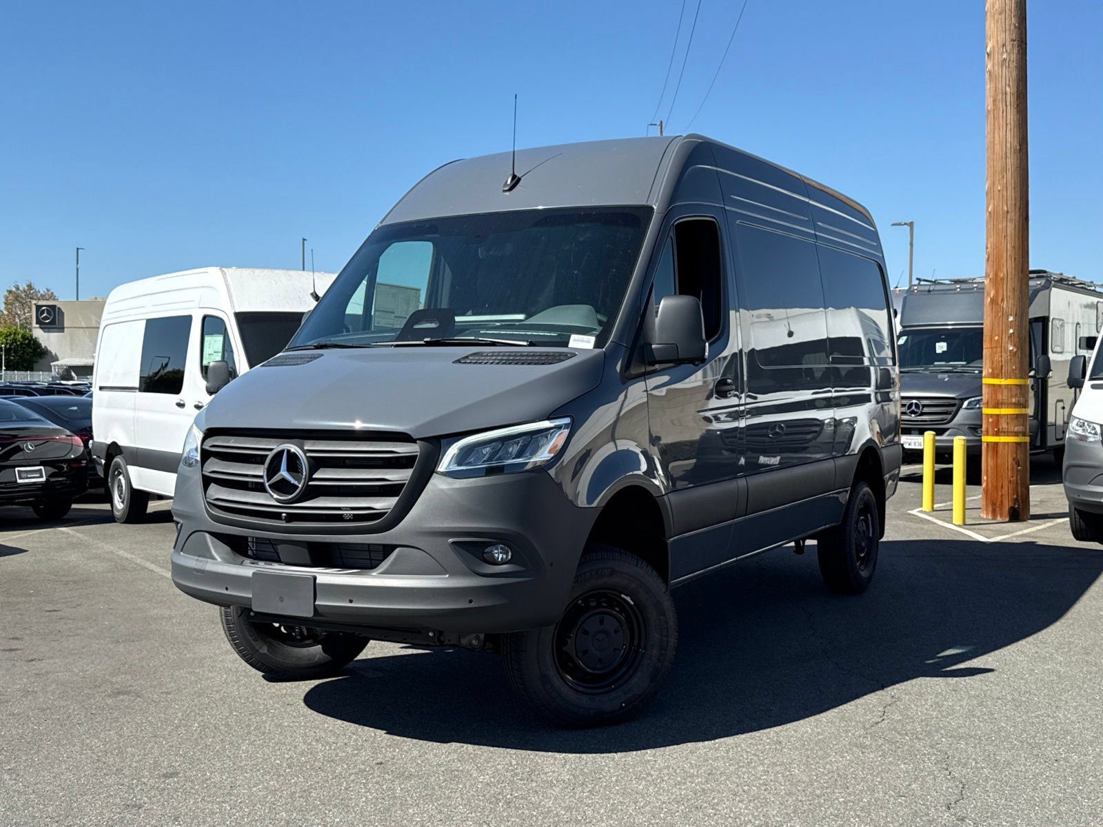 New 2026 Mercedes-Benz Sprinter 2500 image 2