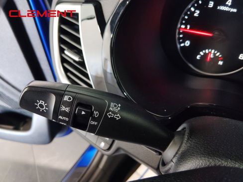 Used 2021 Kia Seltos EX image 17