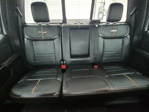 Used 2024 Ford F250 Platinum AWD/4WD image 21
