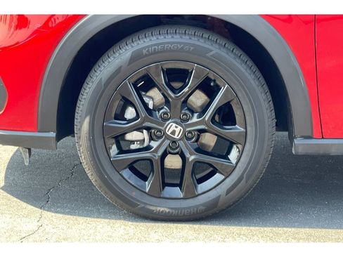 Certified 2025 Honda HR-V Sport image 40