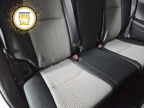 Used 2016 Toyota 4Runner SR5 image 18