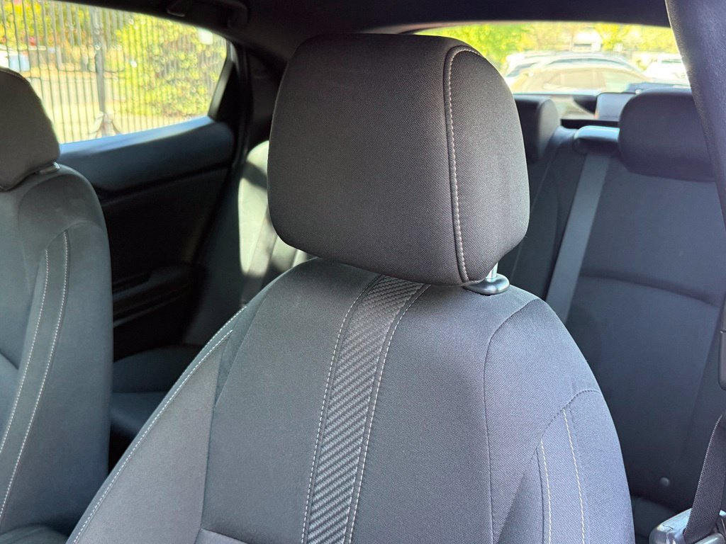 Used 2019 Honda Civic Sport image 2