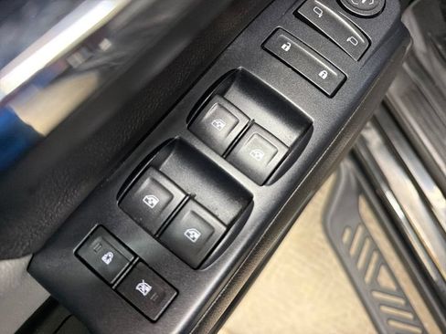 Used 2017 Chevrolet Silverado 2500 W/T w/ WT Fleet Convenience Package AWD/4WD image 15