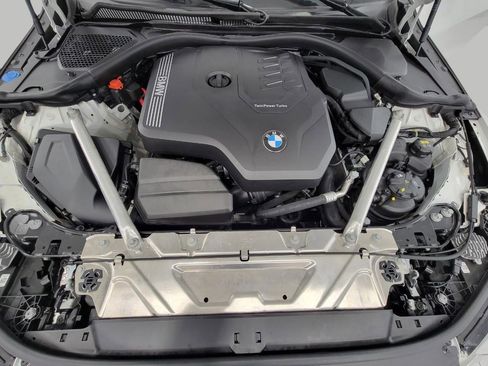 Used 2023 BMW 430i xDrive Coupe w/ M Sport Package AWD/4WD image 9
