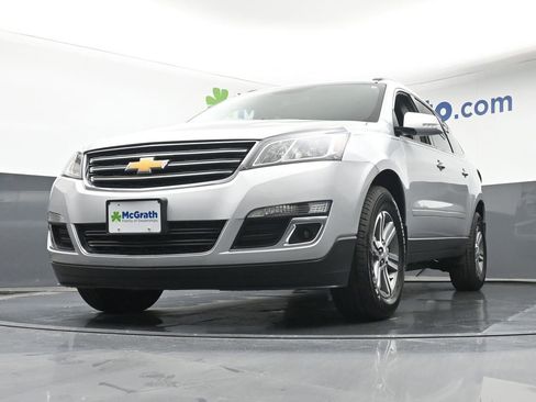 Used 2015 Chevrolet Traverse LT FWD image 6