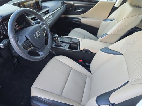 Used 2019 Lexus ES 350 image 10