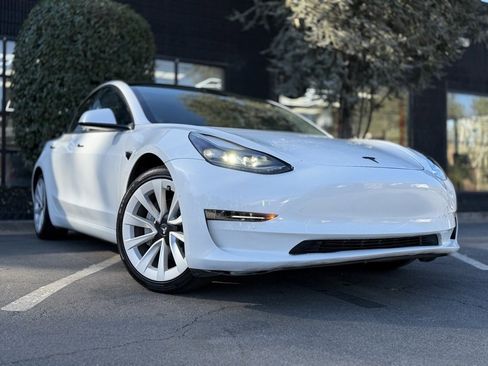 Used 2022 Tesla Model 3 Long Range image 8