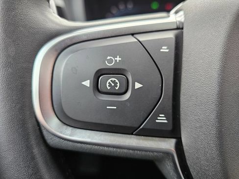 Used 2025 Volvo S60 B5 Core AWD/4WD image 26