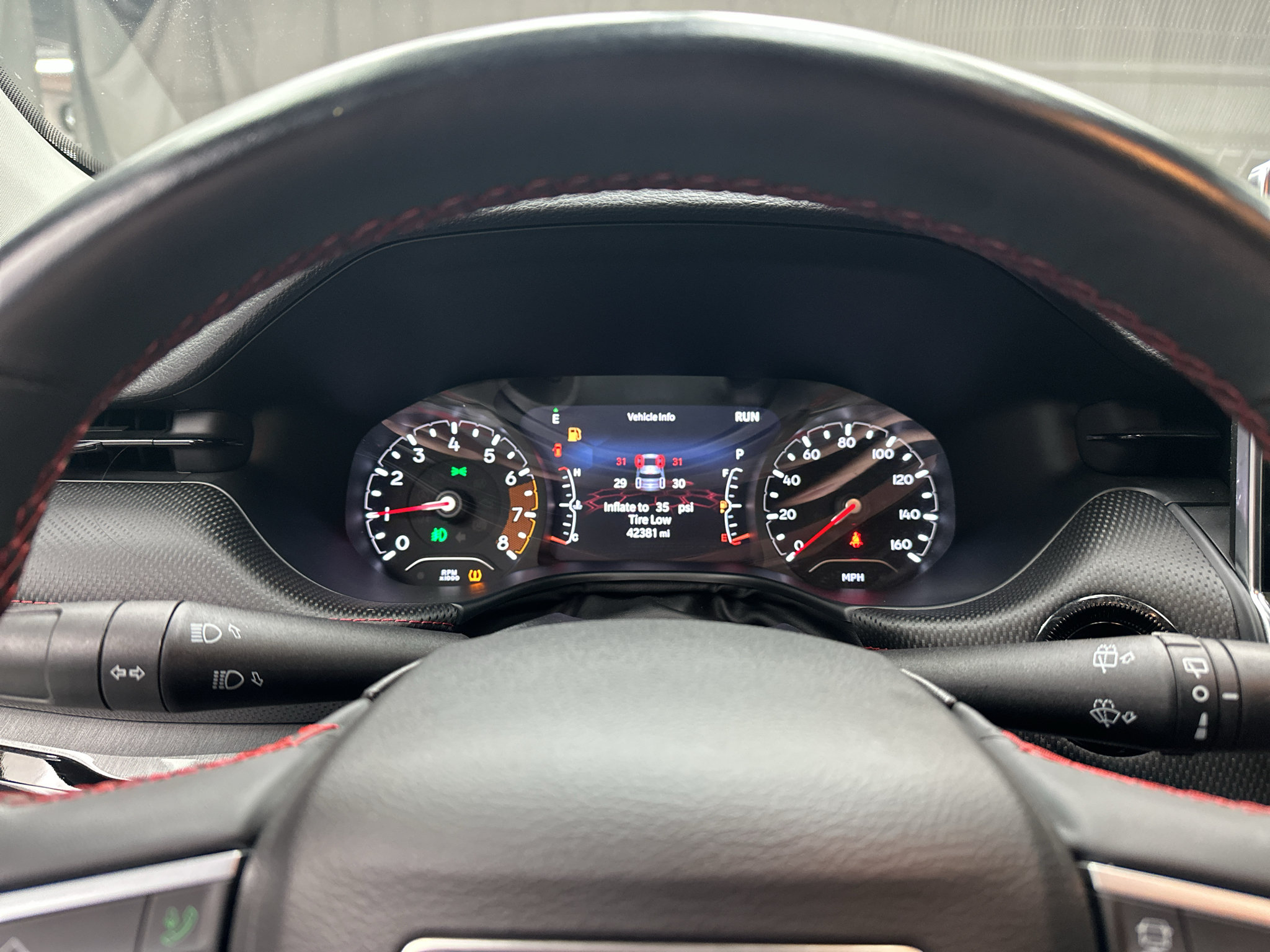 Used 2022 Jeep Compass Trailhawk w/ Trailhawk Convenience Group AWD/4WD image 5