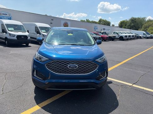 Used 2023 Ford Edge SEL w/ Convenience Package AWD/4WD image 2