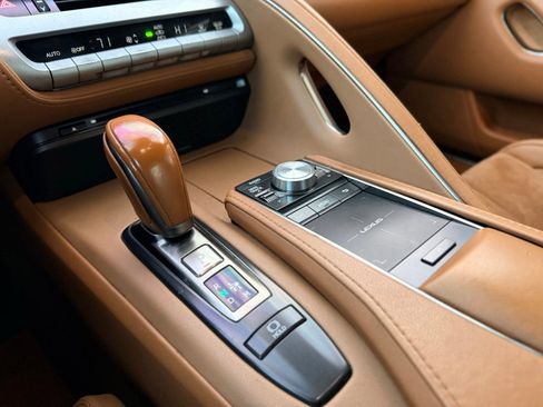 Used 2018 Lexus LC 500 Coupe image 70