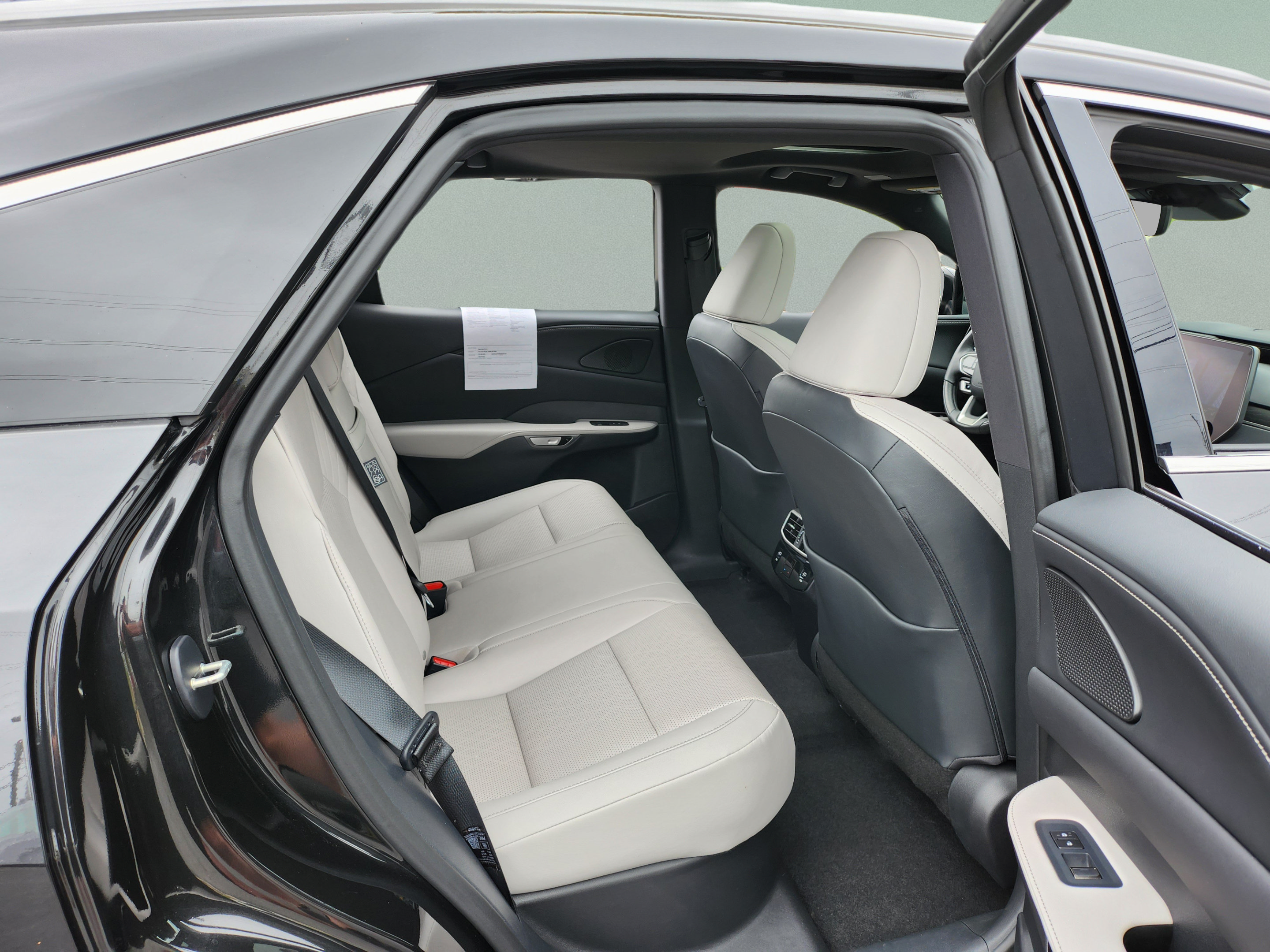 Certified 2025 Lexus RX 350 Premium Plus w/ Convenience Package FWD image 31