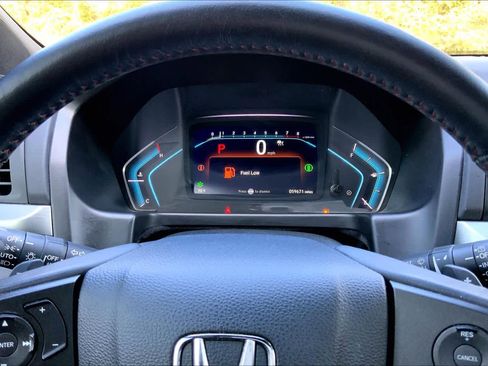 Used 2023 Honda Odyssey Sport image 49