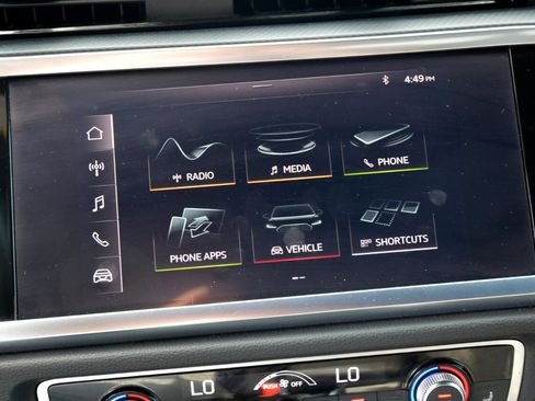 Used 2020 Audi Q3 2.0T Premium image 14