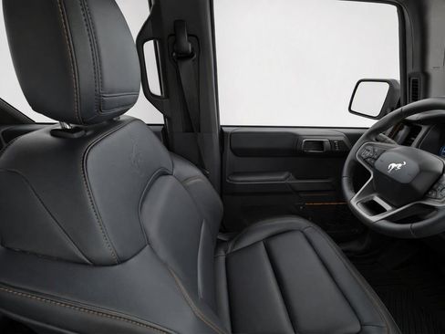 Used 2024 Ford Bronco Badlands AWD/4WD image 22