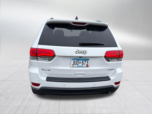 Used 2017 Jeep Grand Cherokee Laredo w/ Quick Order Package 23E AWD/4WD image 6