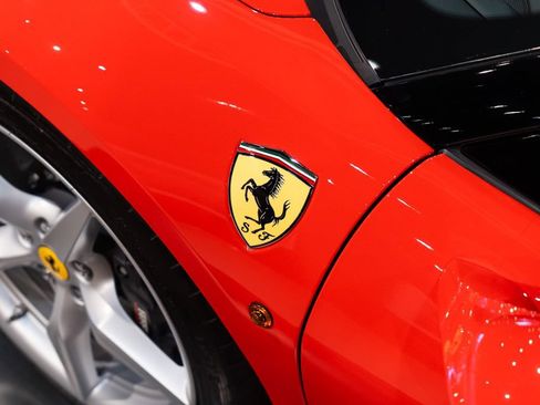Certified 2019 Ferrari 488 Spider RWD image 10