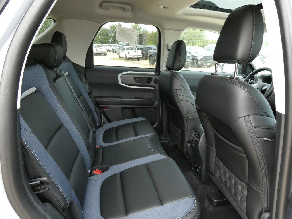 New 2026 Ford Bronco Sport Outer Banks w/ Outer Banks Tech Package+ AWD/4WD image 13