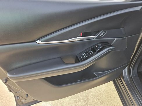 Used 2025 MAZDA CX-30 AWD 2.5 S w/ Preferred Package image 13