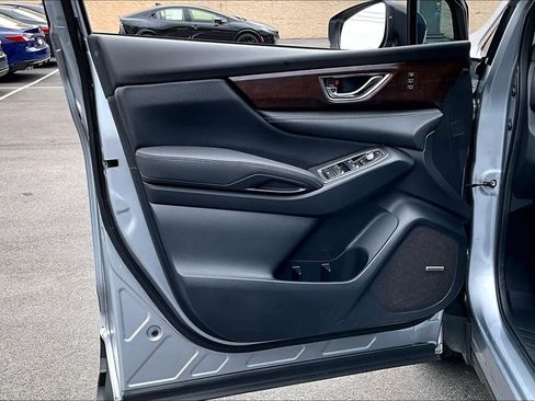 Used 2024 Subaru Ascent Touring AWD/4WD image 22